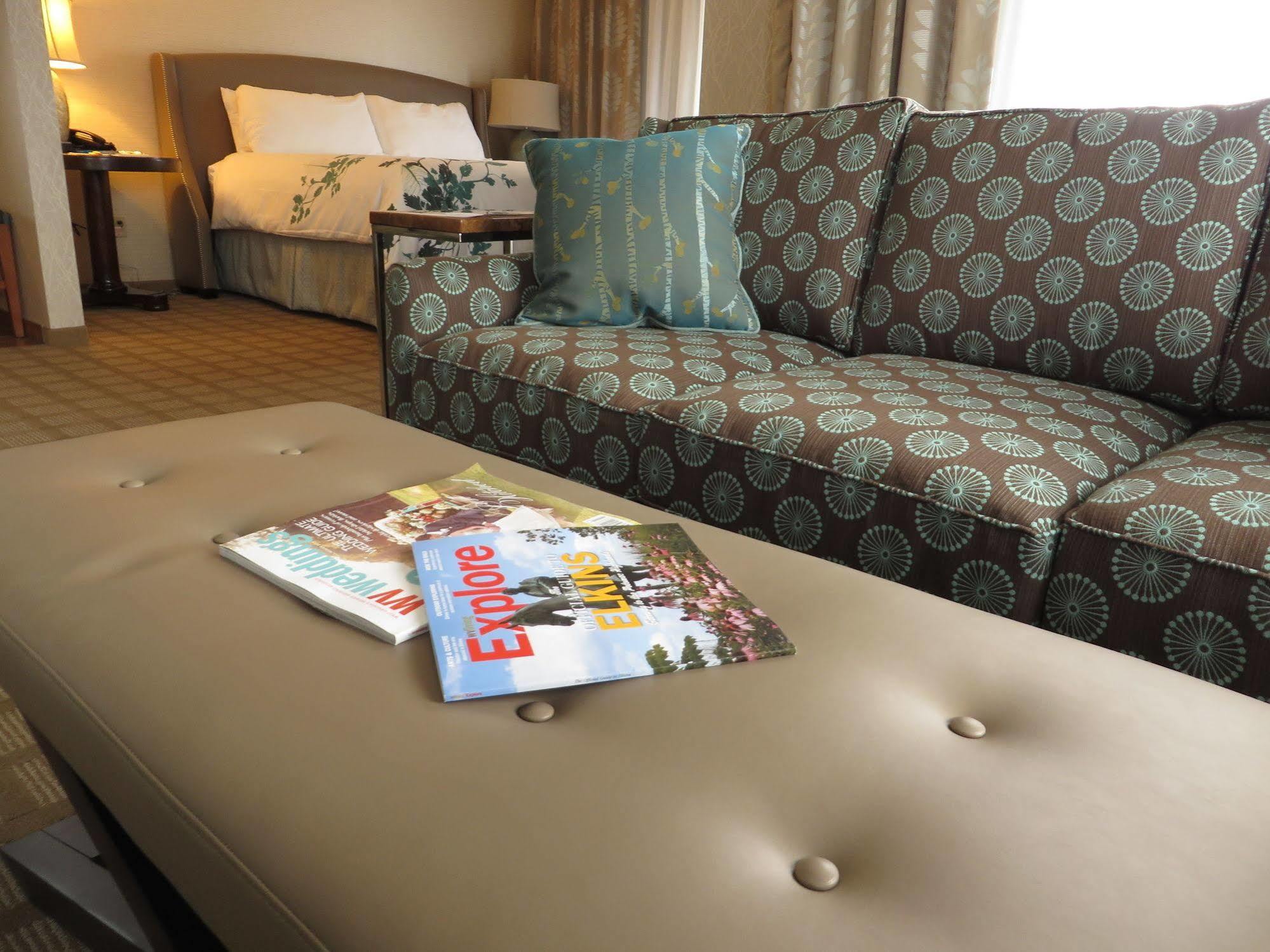 Wingate By Wyndham Elkins Hotel Buitenkant foto